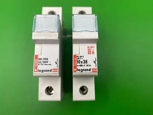 Soporte para fusibles Legrand HRC 5A 05840 32A 05808 - completo con fusible - Imagen 1 de 5