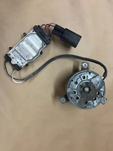 Mercedes A/C Fan Motor With Control Unit Bosch 1137328230 - Picture 1 of 3