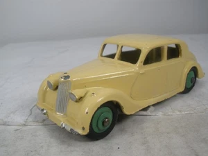 Made in England Dinky Toys 158 Riley Saloon GREAT CONDITION - Picture 1 of 11