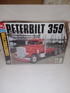 AMT ERTL Peterbilt 359 Truck 1:25 KIT #31005 Sealed - Picture 1 of 4