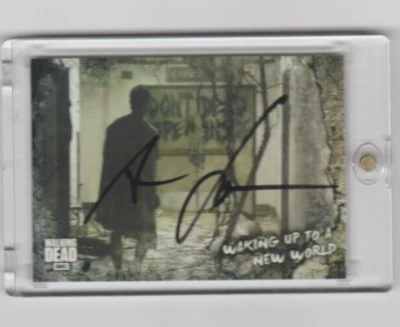 THE WALKING DEAD ROAD BASE CARD #1 SIGNED BY ANDREW LINCOLN/RICK GRIMES  W/COA! - Image 1 of 2