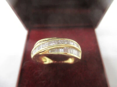 750 Gold 18 Kt – Damen Ring mit Diamanten „Princess/Trapetz“ – Gr. 55 - Bild 1 von 4