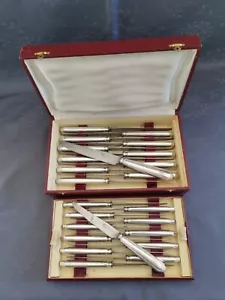 Ercuis Trianon 24 Silver Metal Handle Knives - Picture 1 of 13
