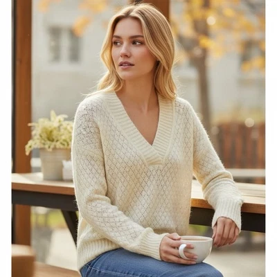 Mohair Chunky Knit Sweater Women L Ivory V Neck Modest Cottage Scandi Coastal - Image 1 of 4