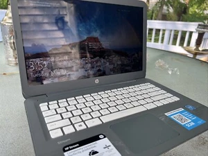 HP Stream 14-CB012WM Laptop 14' Intel Celeron N3060 32gb 4gb - Picture 1 of 3