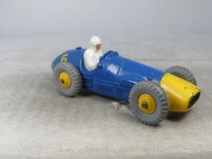 Made in England DINKY TOYS #234 FERRARI GRAN PRIX RACING CAR - Picture 1 of 12