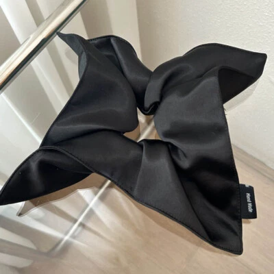 Scrunchies de satén sedoso de gran tamaño - Elegante corbata para el cabello para mujer, diario/fiesta Acc Foto 1 de 4