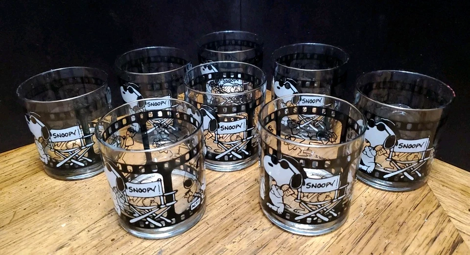 Vintage Snoopy and Woodstock Glass Set by Anchor Hocking (Set of 8) Rare - Image 1 of 4
