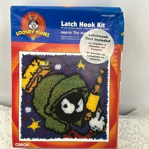 Looney Tunes Marvin The Martian Latch Hook Kit 13" x 13" With Tool Included - Picture 1 of 4