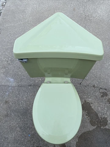 VTG Avocado Green Eljer CORNER RARE Porcelain Toilet Bathroom with Seat Cover