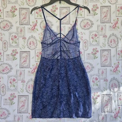 Vestido sin Mangas Victoria's Secret Azul Encaje Chemise Lencería Transparente Talla Pequeña  Foto 1 de 4