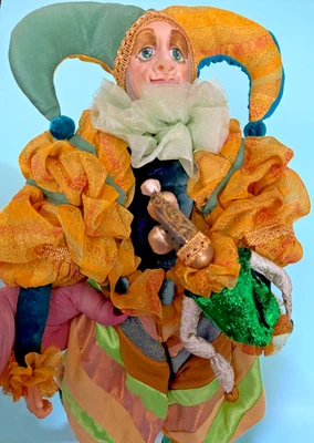 Muñeca Joker Arlequín Bufón Corte Rusa Hecha a Mano De Colección 22" Tela Ornamentada Foto 1 de 4