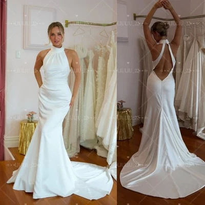 Sexy Vestido de Novia de Satén Sin Espalda Sirena Halter Cuello Fruncido Tren Vestidos de Novia Foto 1 de 4