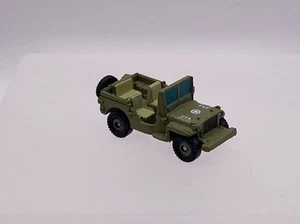 Micro Machines Military Jeep Galoob LGTI 1999 WWII Target Exclusive - Picture 1 of 3