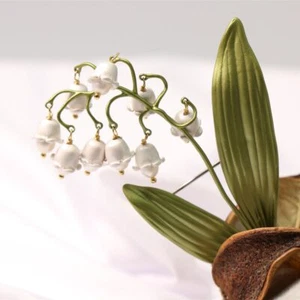 Lily Of The Valley Flower Corsage Brooch Pin Woman Accessories Brooches Jewelry - Picture 1 of 6