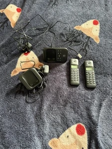 BT BT3960 Twin Digital Cordless Phone with Answer Machine - Black - Zdjęcie 1 z 9