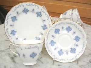 Vintage Royal Osborne Bone China TRIO Tea Cup Saucer Plate Blue Trellis Gold - Picture 1 of 5