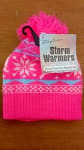 Small Children's Pom Pom Beanie Hat. Dark pink Storm Warmers Up to 5 yrs approx - Picture 1 of 3