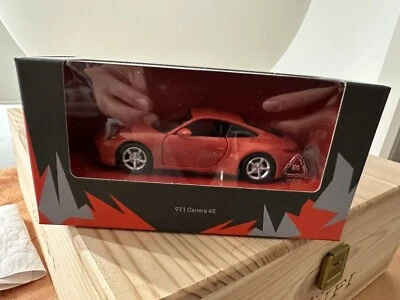 Genuine Porsche 911 Carrera 4S Pullback Toy -Lava Orange WAP0200270K - Immagine 1 di 4