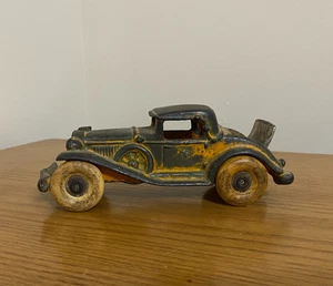 AC Williams REO Cast Iron Coupe Large CI Toy Car OA-76 - Picture 1 of 13