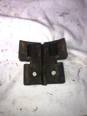 1983-85 Honda ATC 110 tanque de gasolina almofada borracha parachoque 067 - Imagem 1 de 2