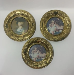 Juego de 3 colgantes de pared de colección de latón dorado con marco redondo retrato victoriano Inglaterra - Imagen 1 de 4