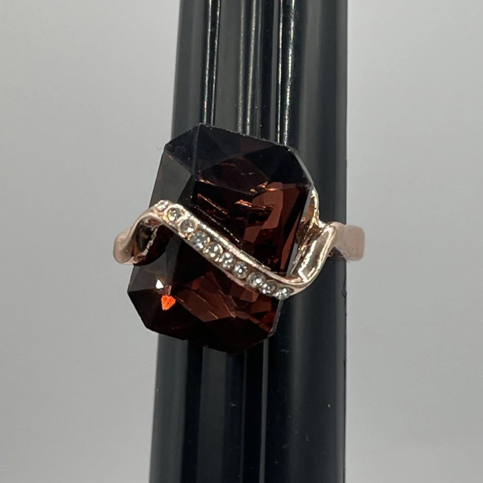 Anillo ondulado ondulado octágono marrón coñac vino estrás relleno de oro rosa talla 6,25 Foto 1 de 4