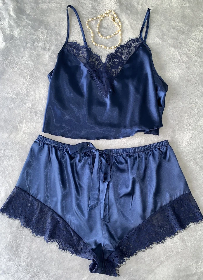 NUEVO Conjunto de camisola y bragas de satén secreto brillante 3X lencería para dormir salón Foto 1 de 4