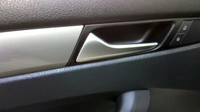 PASSAT    2014 Door Handle Interior 26746127 - Image 1 of 4
