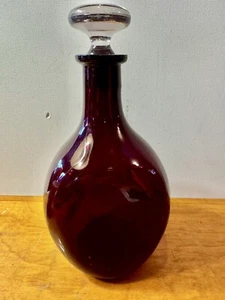 Vintage Cambridge ? Glass Pinched Ruby Red Decanter Pattern Etched "RYE" - Picture 1 of 4