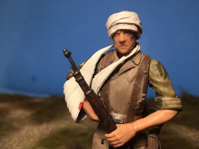 Раненая немецкая фигурка времен Второй мировой войны с повязкой на голову игрушки 21 века 1:18 - Изображение 1 из 4