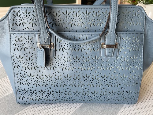Borsa a mano Coach Taylor Eyelet borsa a tracolla blu in pelle nuova nuova senza etichette