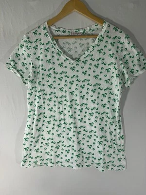 fresh produce White V-Neck Novelty Print Shirt Size Med Casual Lounge Beachy - Image 1 of 4