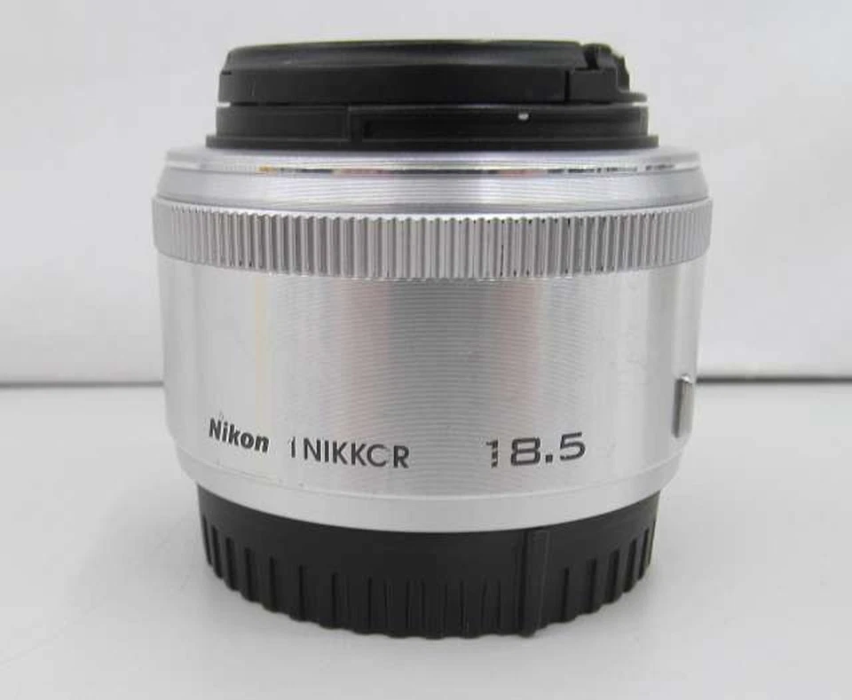 Nikon 1 Nikkor 18,5 mm f/1,8 lente gran angular - Imagen 1 de 4