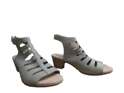 Clarks Valarie Shelly Salvia Cuero Gladiador Tirantes Confort Zapato Puntera Abierta-8W-NW Foto 1 de 4