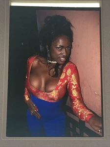 Vintage Afroamericano Sexy Risqué Ritratto 35mm Trasparenza Slide - Foto 1 di 1