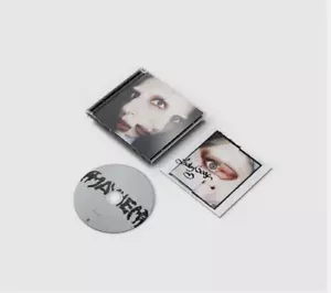 Lady Gaga MAYHEM Store Exclusive CD & Signed Art Card - Bild 1 von 7