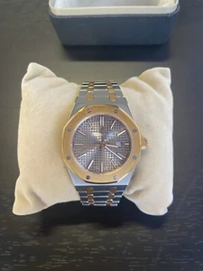 Luxury Two-Tone Octagonal Watch – Automatic | Mint Condition - Picture 1 of 6