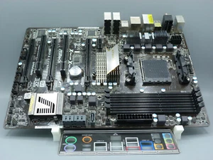 ASRock 990FX Extreme 3 Rev. G/A 1.01 Mainboard LGA AM3+ + I/O Shield - Bild 1 von 2