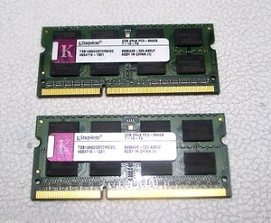 Kingston 4GB (2GB x2) PC3-8500 DDR3 CL7 Laptop Memory TSB1066D3S7DR8/2G - Picture 1 of 4