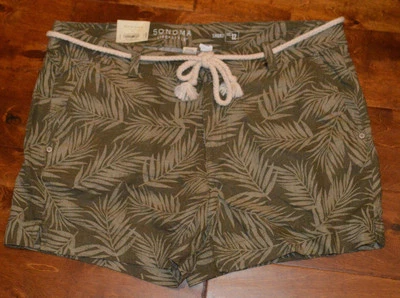 Mujer Sonoma Hoja Verde Floral Tiro Medio Ltwt. Pantalones cortos y cinturón 6, 10, 12, 14, 16 Foto 1 de 2