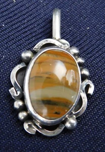 NATIVE AMERICAN STERLING STRIATED AGATE Cab HANDMADE Vintage Pendant - Picture 1 of 2