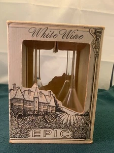 Epic Set of 4 Acrylic White Wine 6 oz Glasses Poolside Safe New in Box - Picture 1 of 8
