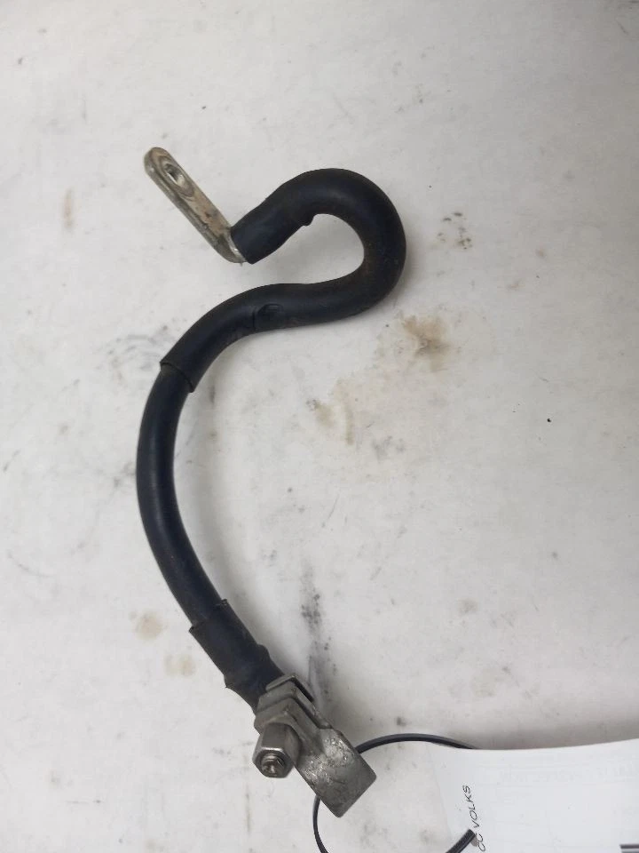 CABLE BATERÍA POSITIVO se adapta a VOLKSWAGEN CC 2009 OEM 3C0 971 225 Foto 1 de 3