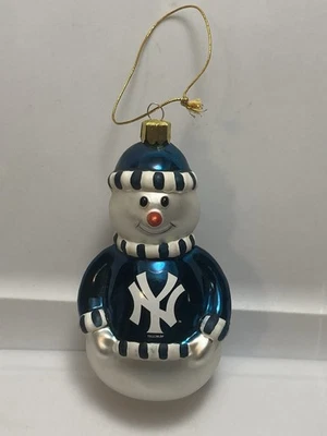New York Yankees MLB Blown Glass Snowman Christmas Ornament 6" NWOB - Image 1 of 4