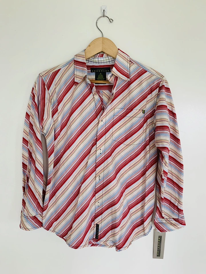 Kenneth Cole Reaction Niño Mediano Rojo Rayas Abotonadas Nuevo Con Etiquetas Foto 1 de 4