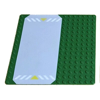 2x Lego Grund Platte 30225 16x16 Bauplatte Grün mit Auffahrt 6478 6435 6434 80er - Bild 1 von 4