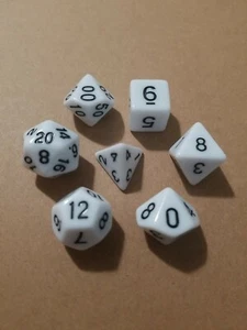 Polyhedral Gaming Set 7pz Dadi Bianco/Nero; DnD, Gioco di Ruolo, SPEDIZIONE GRATUITA - Foto 1 di 2