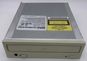 Mirai CD-Rom drive 8x ICD-1200/AT - Afbeelding 1 van 2