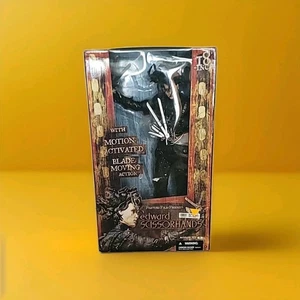 Figura de colección nueva sellada McFarlane Toys Edward Scissorhands 18" nueva en caja horror - Imagen 1 de 14